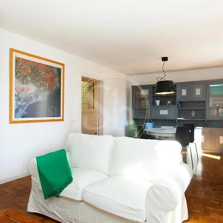 Centrico Familiar Daire Barselona
